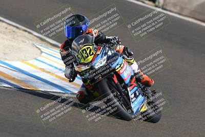 media/Oct-12-2025-CRA (Sun) [[e621380112]]/Races/Race 10/